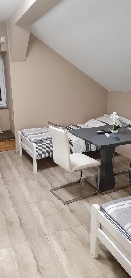 Apartman Dabrovic Novska Esterno foto