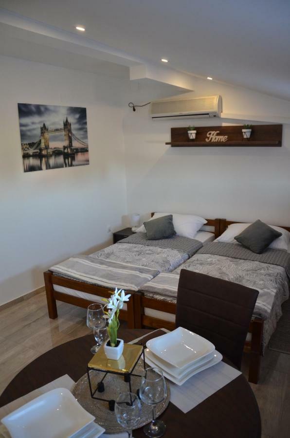 Apartman Dabrovic Novska Esterno foto